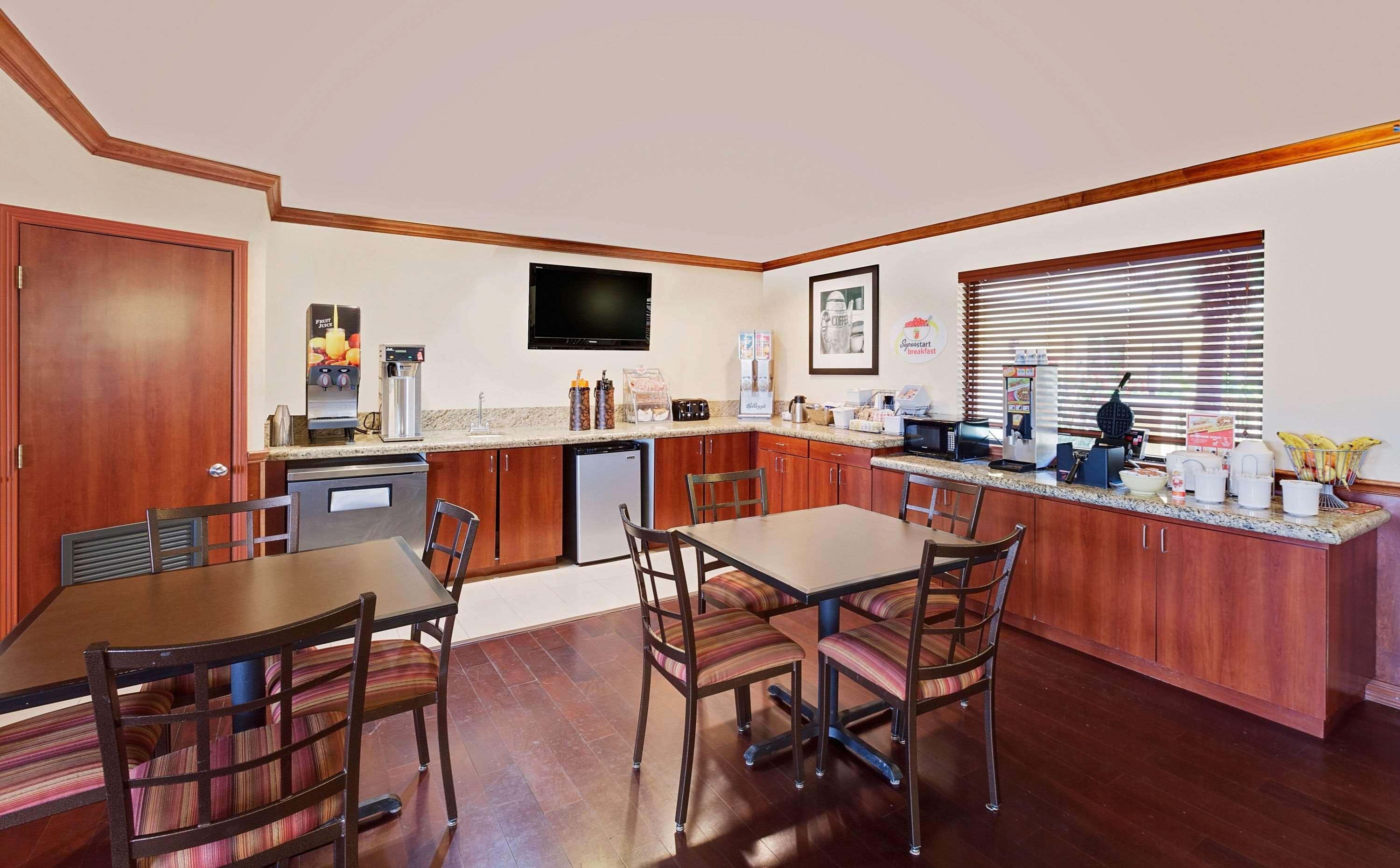 Super 8 By Wyndham Corpus Christi Northwest Motel Dış mekan fotoğraf