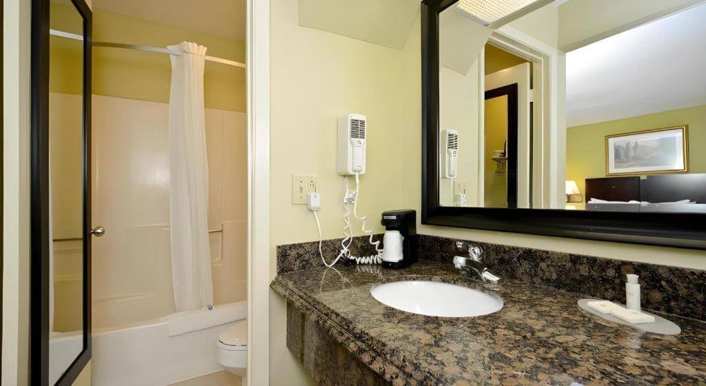 Super 8 By Wyndham Corpus Christi Northwest Motel Dış mekan fotoğraf