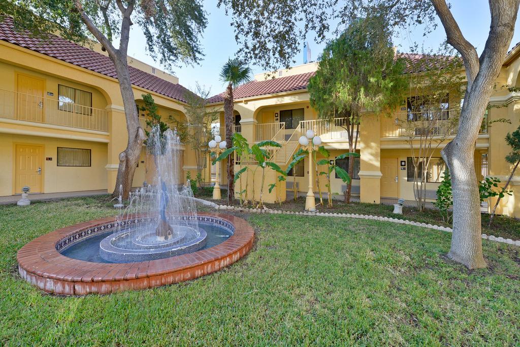 Super 8 By Wyndham Corpus Christi Northwest Motel Dış mekan fotoğraf